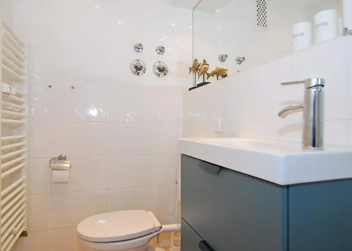 Metropol, Whg 62, Landseite *